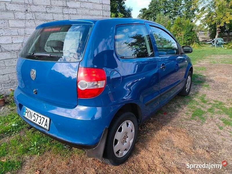Granatowy Używany 2005 VW Fox Hatchback | 2500 zł (Dobra cena) - Obraz 1/4