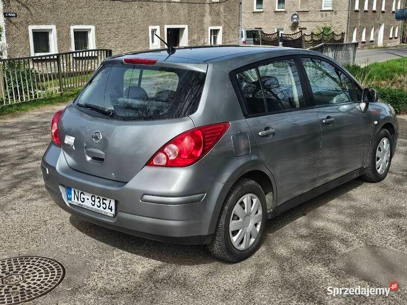 Używany Nissan Tiida 2009 Hatchback