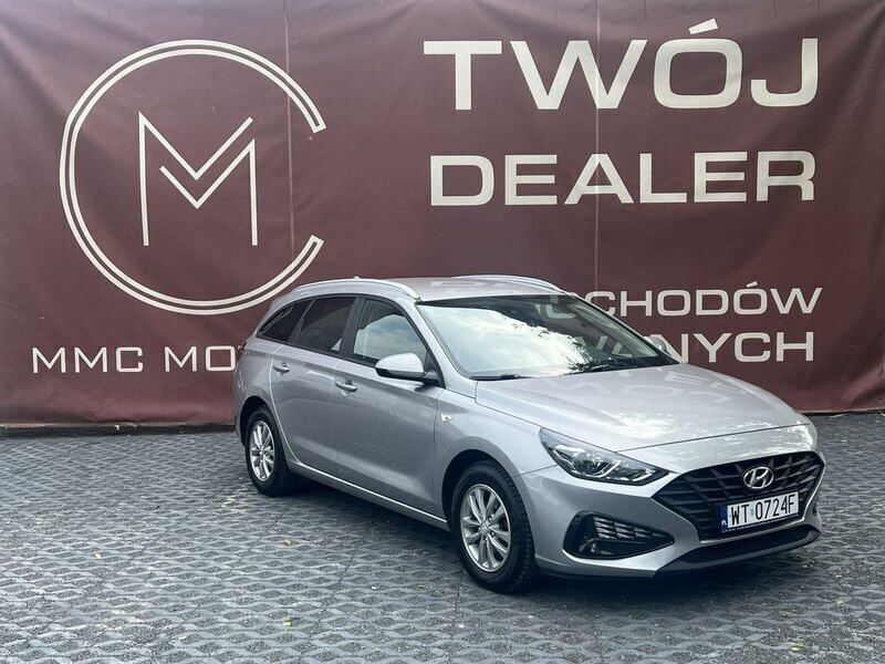 Srebrny (metalik) Używany 2022 Hyundai i30 Kombi | 63 800 zł (Uczciwa cena) - Obraz 1/3
