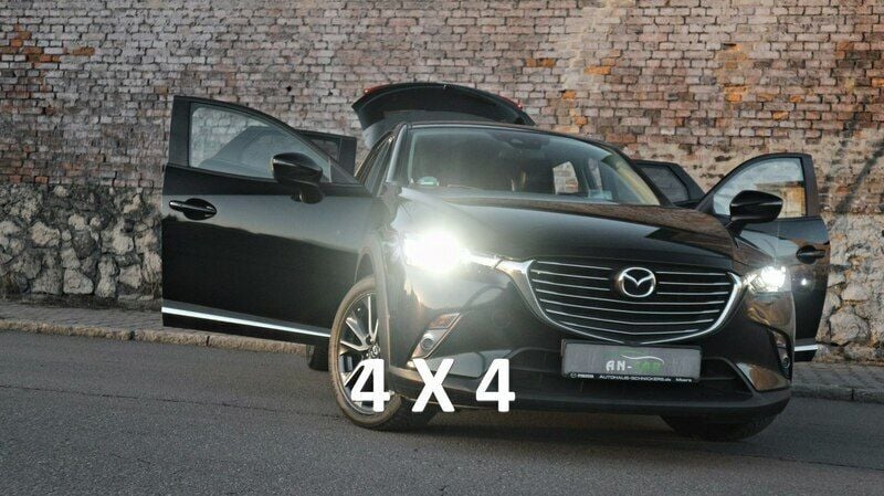 Czarny Używany 2017 Mazda CX-3 SUV | 68 900 zł (Dość drogi) - Obraz 1/4