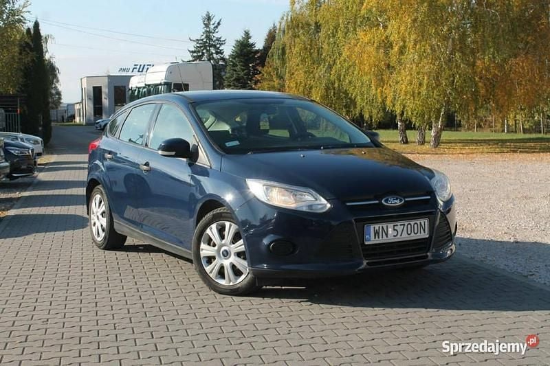 Niebieski Używany 2014 Ford Focus Hatchback | 18 501 zł (Dobra cena) - Obraz 1/4