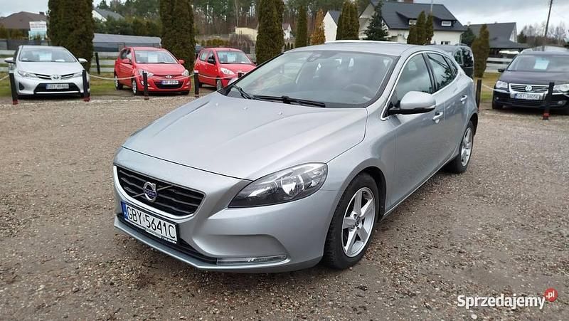 Niebieski Używany 2013 Volvo V40 Hatchback | 30 900 zł (Dość drogi) - Obraz 1/4