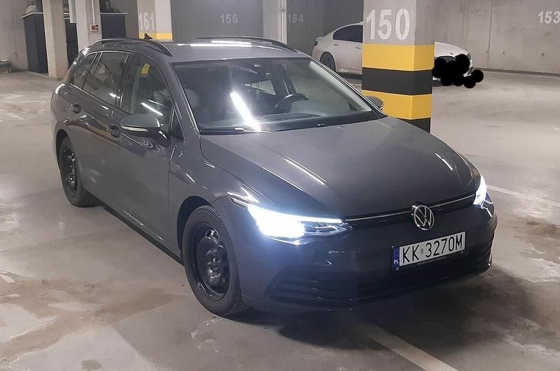 Używany VW Golf VIII 116 KM (85 kW) 2021 Szary Kombi