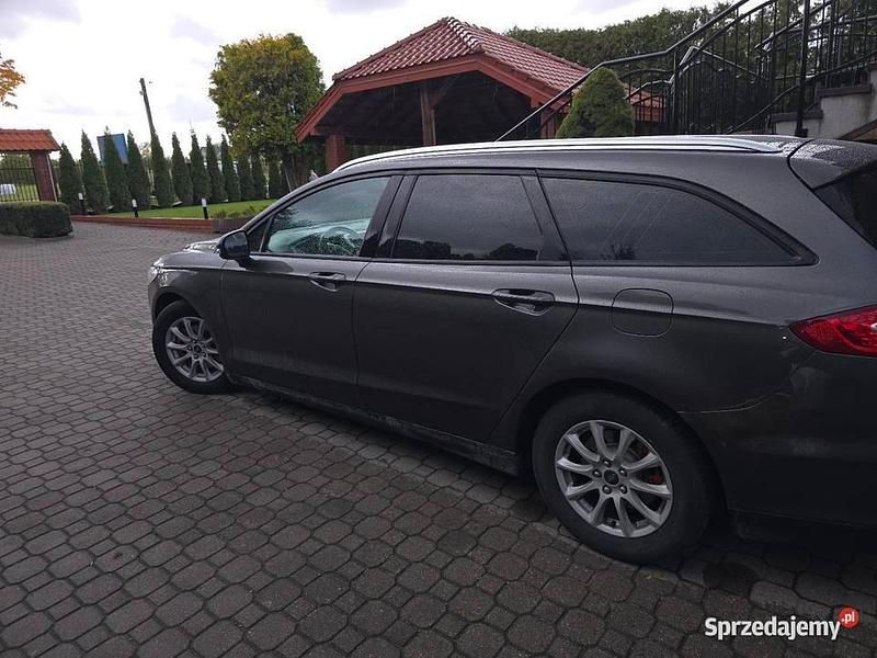 Używany Ford Mondeo 160 KM (117 kW) 2018 Szary Kombi