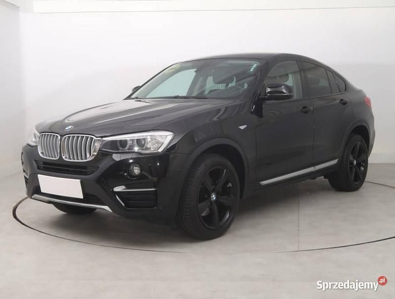 Używany BMW X4 2017 Czarny SUV