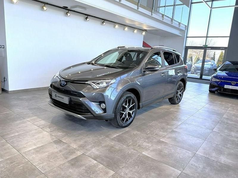Używany Toyota RAV4 2017 Szary SUV