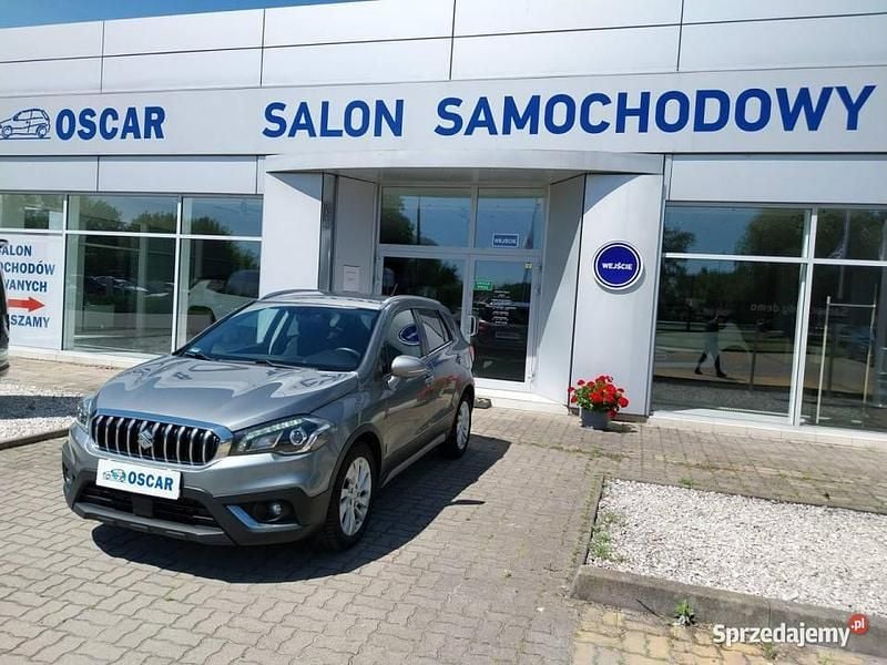 Szary Używany 2019 Suzuki SX4 S-Cross SUV | 67 900 zł (Uczciwa cena) - Obraz 1/4