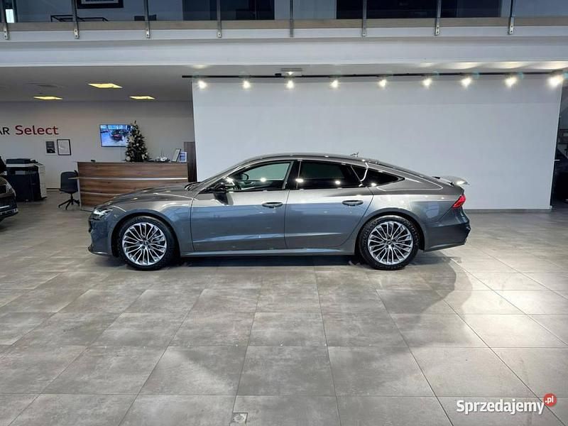 Używany Audi A7 Sportback Premium 204 KM (150 kW) 2022 Szary Hatchback