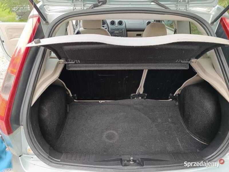 Używany Ford Fiesta 2004 Hatchback