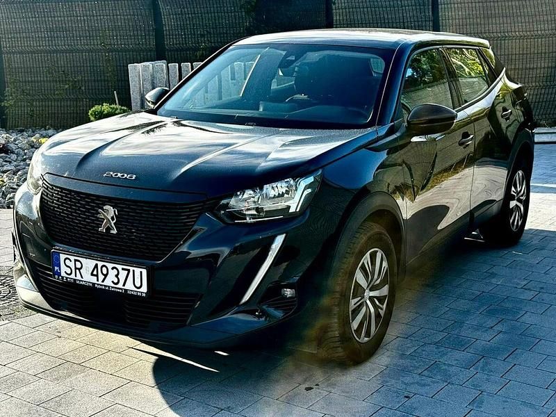 Używany Peugeot 2008 110 KM (80 kW) 2021 Czarny (metalik) SUV