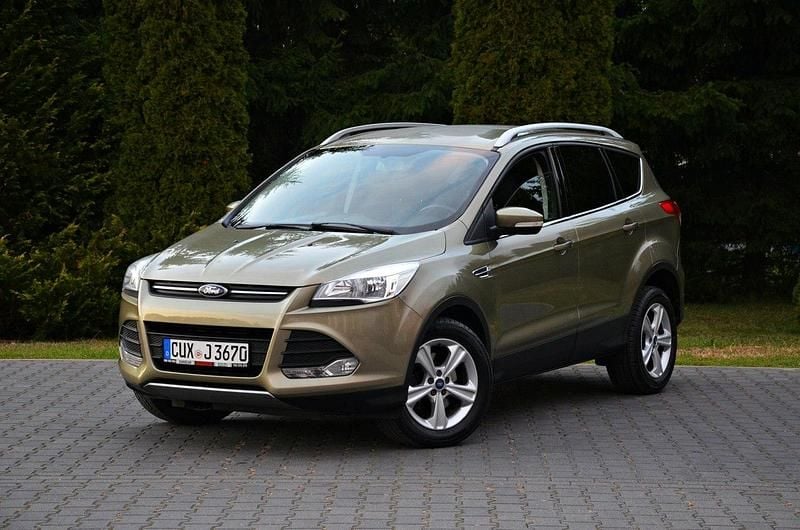Zielony Używany 2013 Ford Kuga SUV | 36 900 zł (Uczciwa cena) - Obraz 1/4