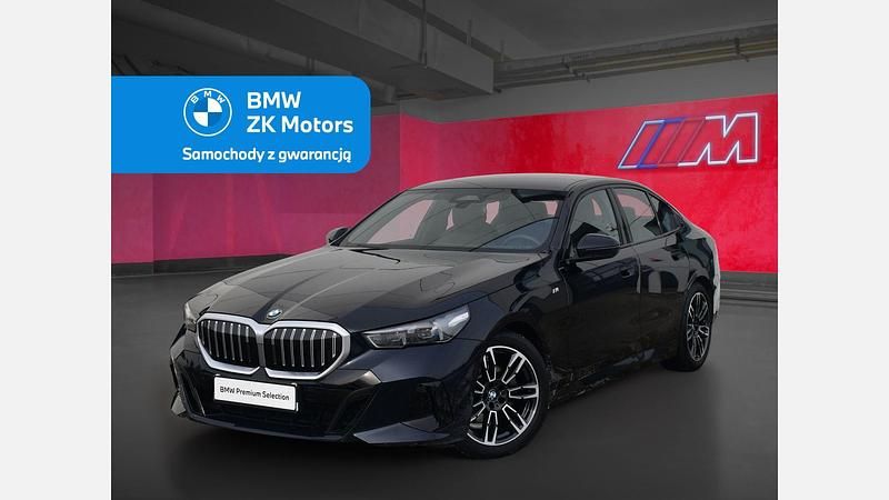 Używany BMW 520 Comfort Edition 197 KM (144 kW) 2025 Czarny carbon m metalizowany Sedan/Limuzyna