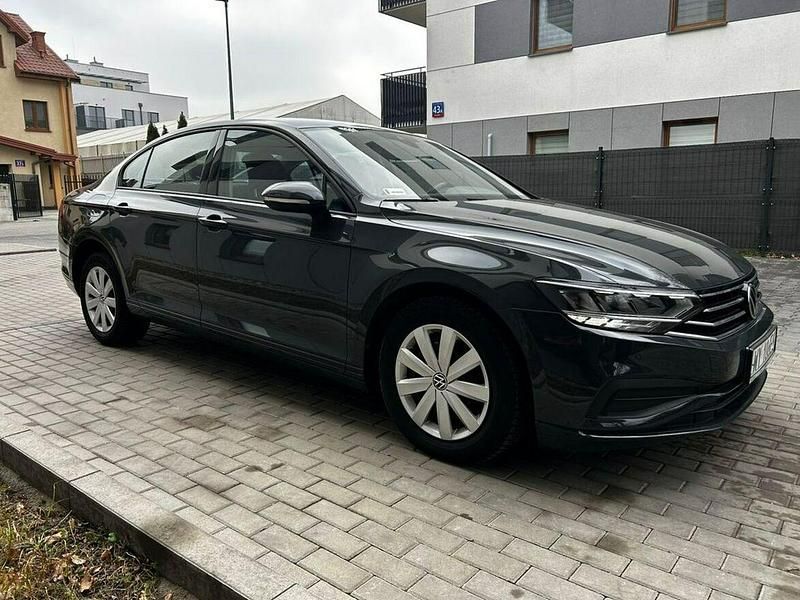 Używany VW Passat 150 KM (110 kW) 2020 Szary Sedan/Limuzyna