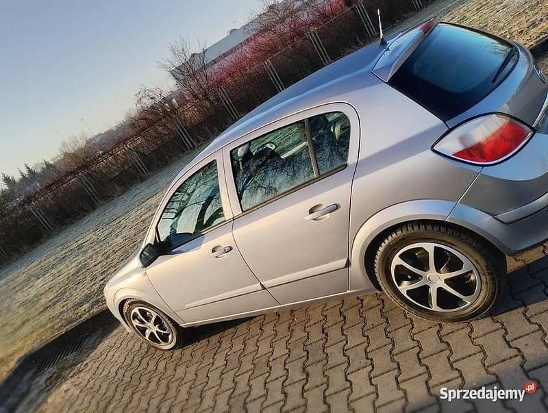 Używany Opel Astra 2005 Hatchback