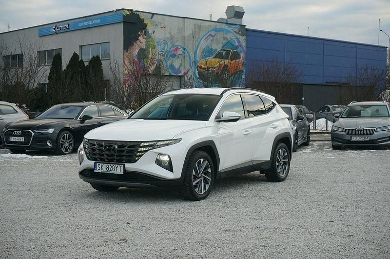 Używany Hyundai Tucson 150 KM (110 kW) 2023 Biały (metalik) SUV