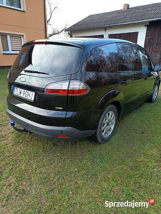 Używany Ford S-MAX S 2007 Czarny Minivan
