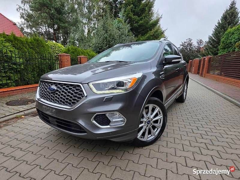 Beżowy Używany 2017 Ford Kuga SUV | 68 900 zł (Uczciwa cena) - Obraz 1/4