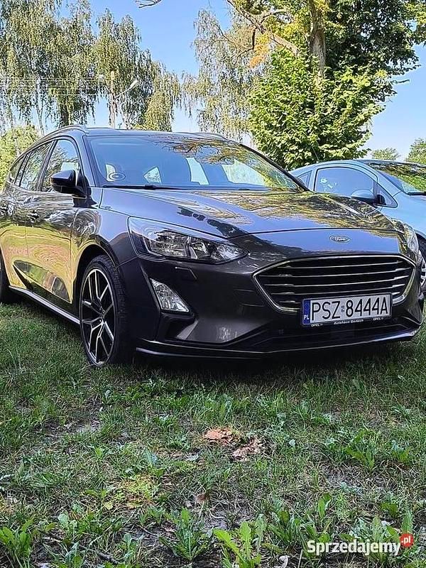 Grafitowy Używany 2020 Ford Focus Titanium X Kombi | 51 000 zł (Dobra cena) - Obraz 1/4