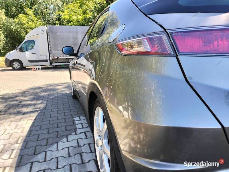 Używany Honda Civic 140 KM (102 kW) 2008