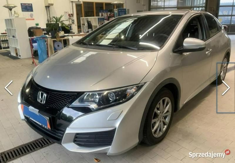 Srebrny Używany 2015 Honda Civic Comfort Hatchback | 39 900 zł (Super Cena) - Obraz 1/4