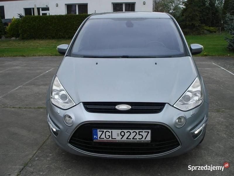 Szary Używany 2011 Ford S-MAX Titanium Minivan | 31 900 zł (Uczciwa cena) - Obraz 1/4