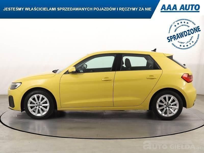 Używany Audi A1 2020 Żółty SUV
