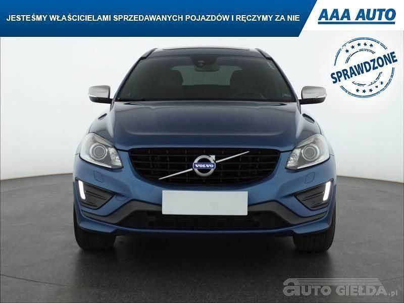 Używany Volvo XC60 2016 Błękitny SUV