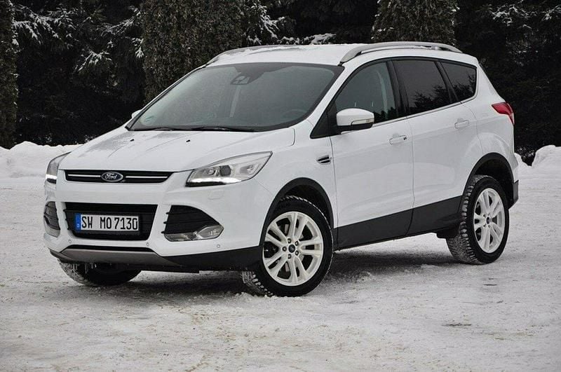 Używany Ford Kuga 163 KM (119 kW) 2014 Biały (metalik) SUV