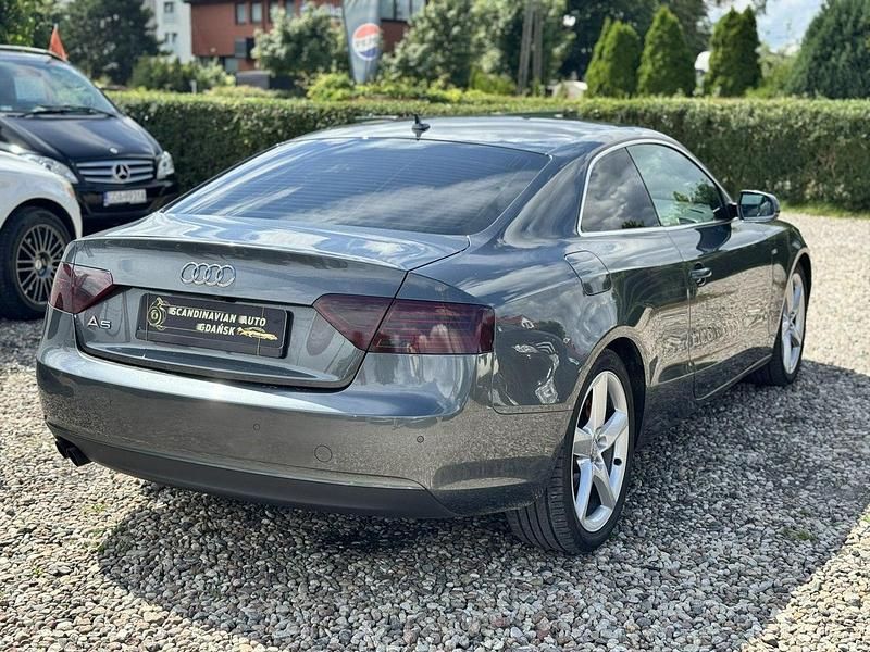 Używany Audi A5 S-Line 177 KM (130 kW) 2012 Grafitowy (metalik) Coupe