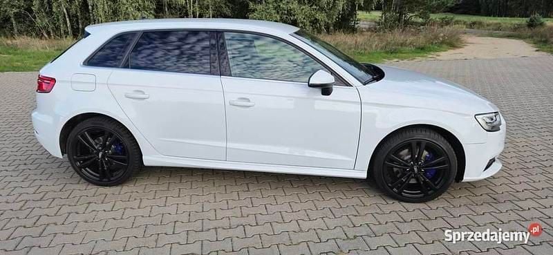 Używany Audi A3 e-tron 2020 Hatchback
