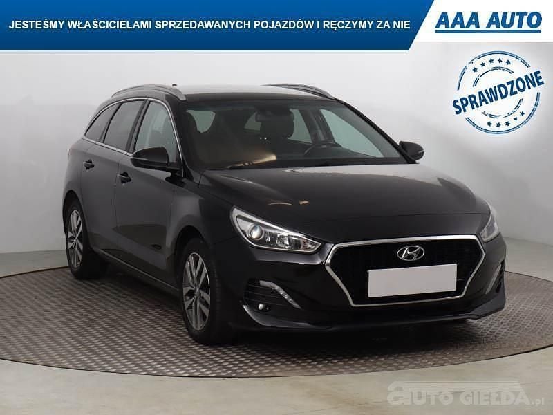 Używany Hyundai i30 2020 Czarny