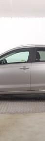 Używany Hyundai i30 120 KM (88 kW) 2022 Srebrny Kombi