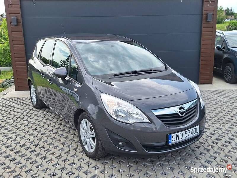 Używany 2011 Opel Meriva Minivan | 22 900 zł (Uczciwa cena) - Obraz 1/4