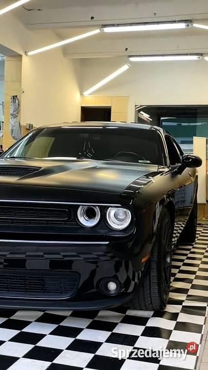 Czarny Używany 2018 Dodge Challenger Coupe | 109 000 zł (Uczciwa cena) - Obraz 1/4