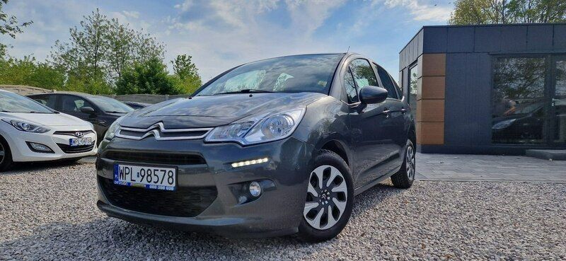 Używany Citroën C3 82 KM (60 kW) 2016 Szary Hatchback