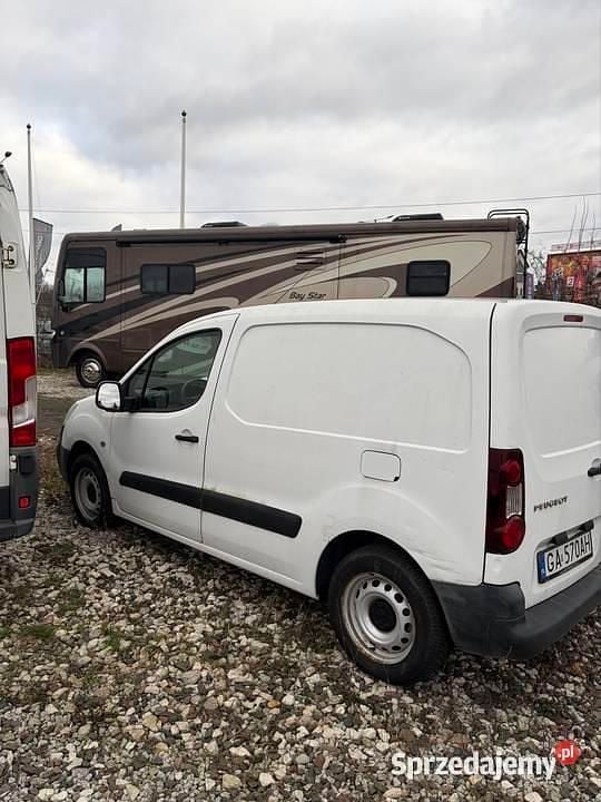 Używany Peugeot Partner 2016 Biały Minivan