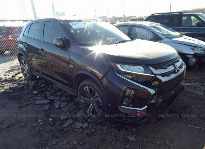 Używany Mitsubishi ASX 148 KM (108 kW) 2020 Czarny SUV