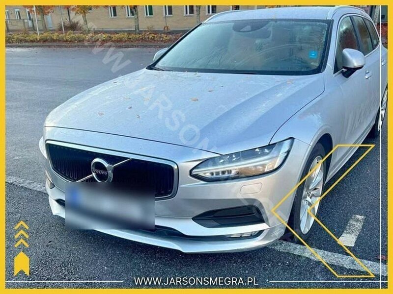 Srebrny Używany 2020 Volvo V90 Kombi | 55 500 zł - Obraz 1/4