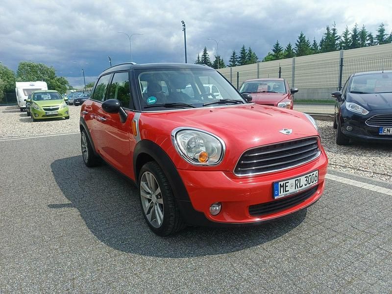 Czerwony Używany 2011 Mini Countryman SUV | 24 950 zł (Uczciwa cena) - Obraz 1/4