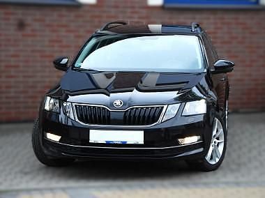 Czarny Używany 2019 Skoda Octavia Style Kombi | 67 900 zł (Uczciwa cena) - Obraz 1/4