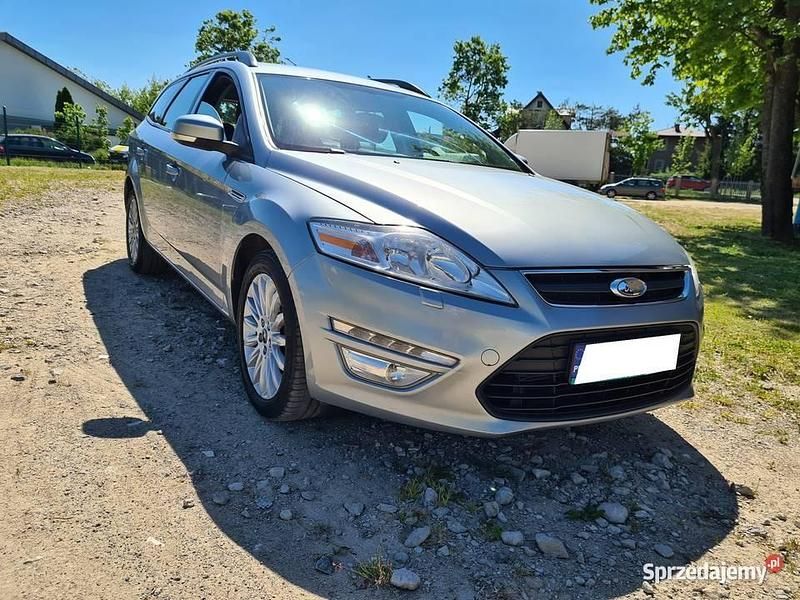 Niebieski Używany 2011 Ford Mondeo Kombi | 23 250 zł (Uczciwa cena) - Obraz 1/4