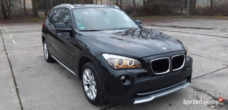 Używany BMW X1 2011 Czarny SUV