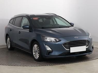 Niebieski Używany 2021 Ford Focus Kombi | 53 999 zł (Uczciwa cena) - Obraz 1/4