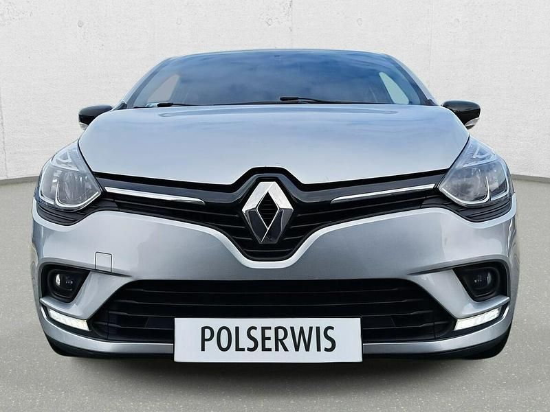 Używany Renault Clio V 90 KM (66 kW) 2020 Srebrny Hatchback