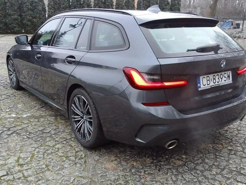 Używany BMW 330 Executive 2019 Szary Kombi