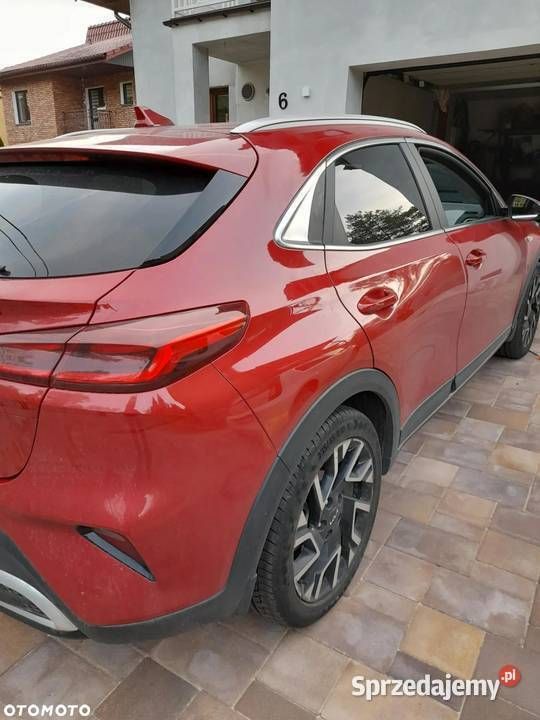 Czerwony Używany 2023 Kia XCeed SUV | 93 900 zł (Uczciwa cena) - Obraz 1/2