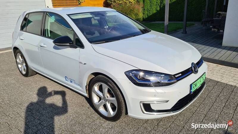 Używany VW e-Golf 100 kW (136 KM) 2018 Hatchback