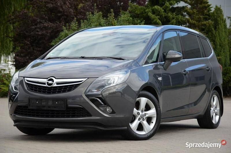 Inny kolor Używany 2014 Opel Zafira Minivan | 28 900 zł (Uczciwa cena) - Obraz 1/4