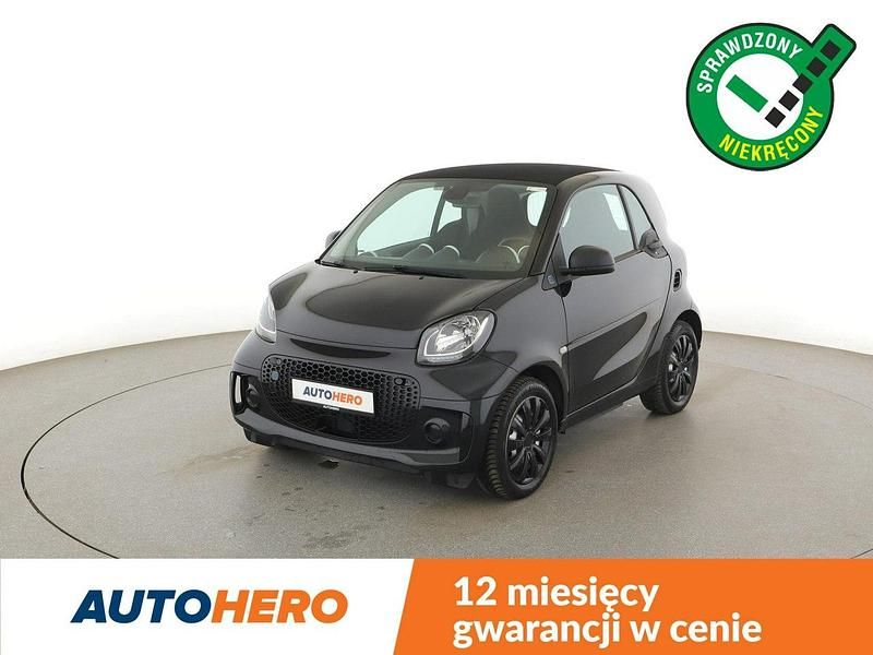 Czarny (metalik) Używany 2020 Smart ForTwo Electric Drive Hatchback | 35 600 zł - Obraz 1/3