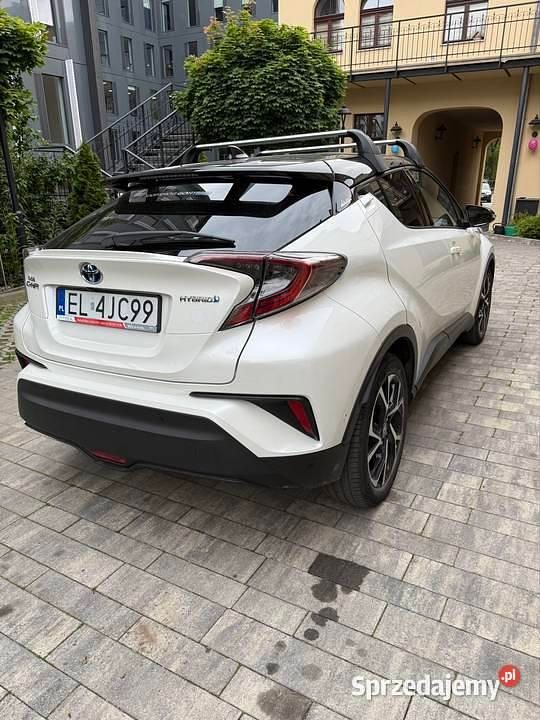 Biały Używany 2019 Toyota C-HR SUV | 85 000 zł (Dość drogi) - Obraz 1/4
